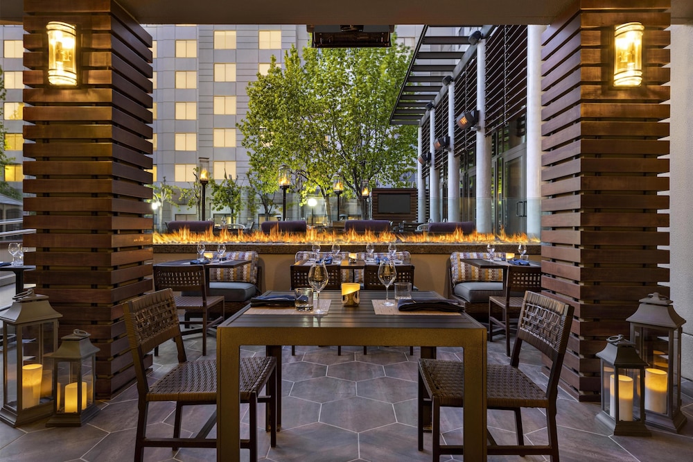 Hyatt Centric Santa Clara Silicon Valley 28/50
