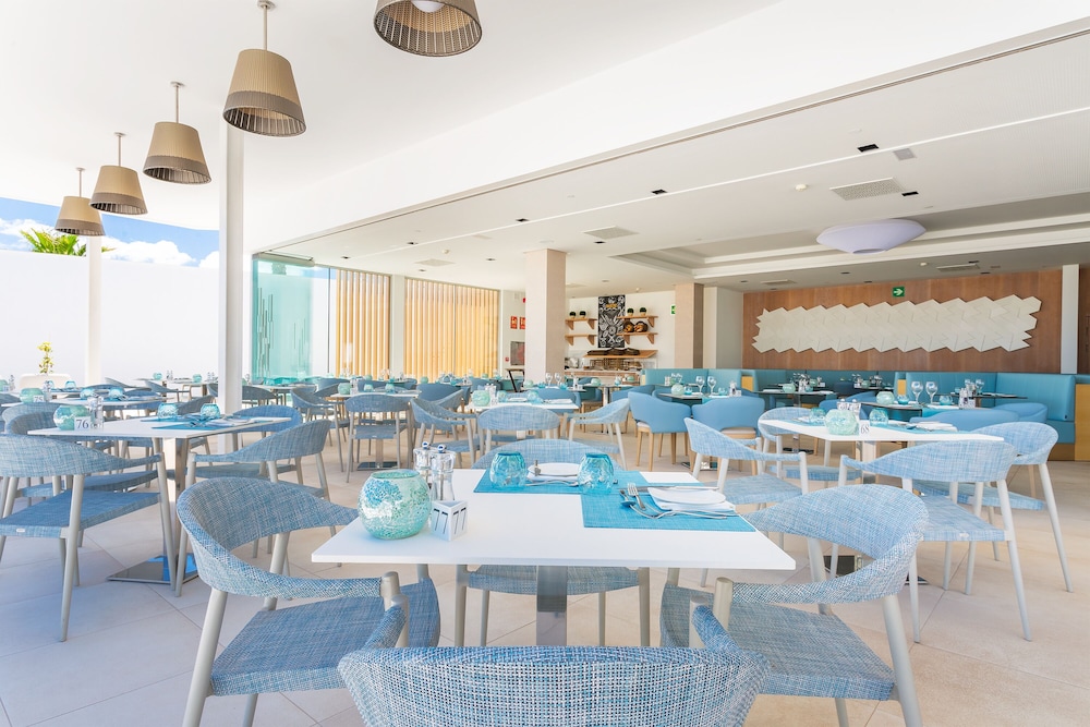 Hotel Lava Beach 40/56