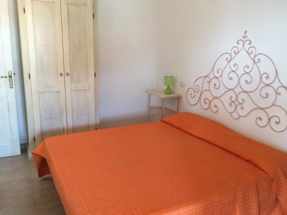 Appartamenti Isola Rossa Borgo Di Mare 14/55
