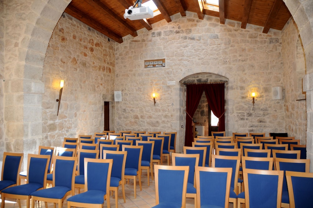 Torre Don Virgilio Country Hotel 30/50