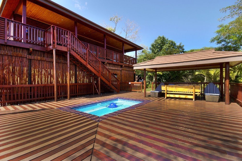 Monzi Safari Lodge 52/69