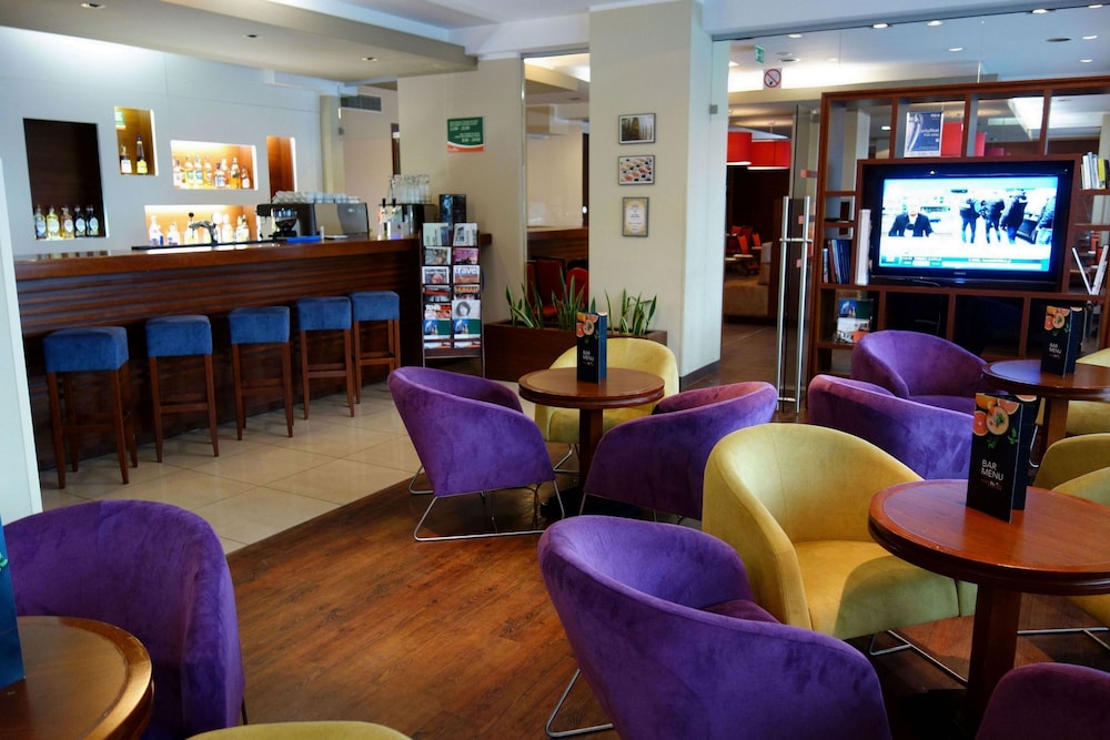 Hotel Desilva Inn Katowice Airport 4/38