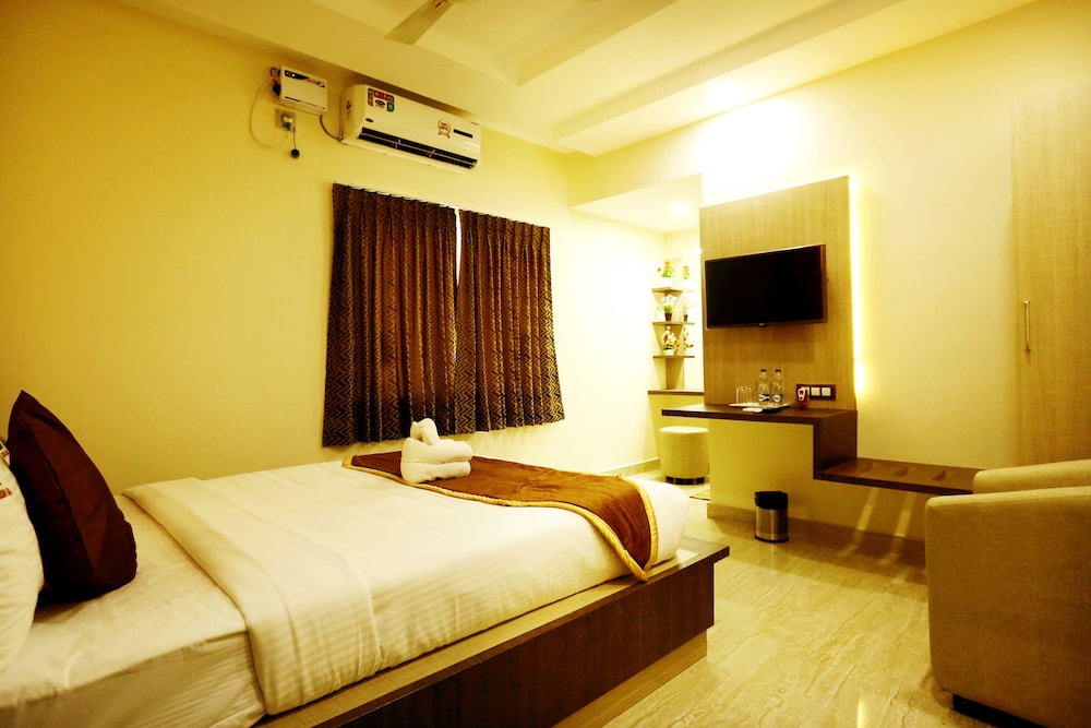 Hotel Sai Krish Grand 18/50