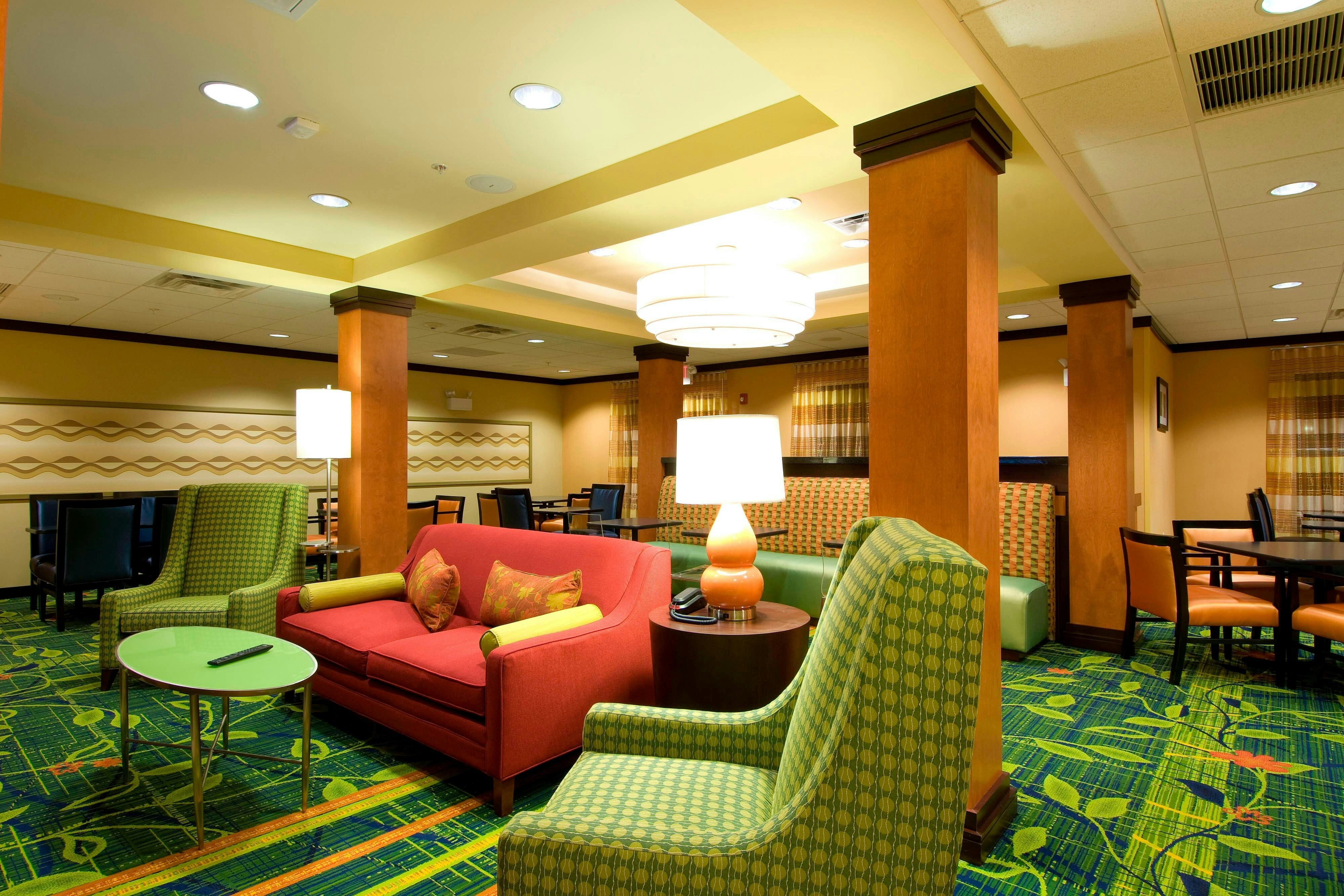 Fairfield Inn Suites Verona 7/12