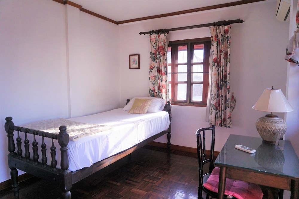 Tiptopthai House 18/50