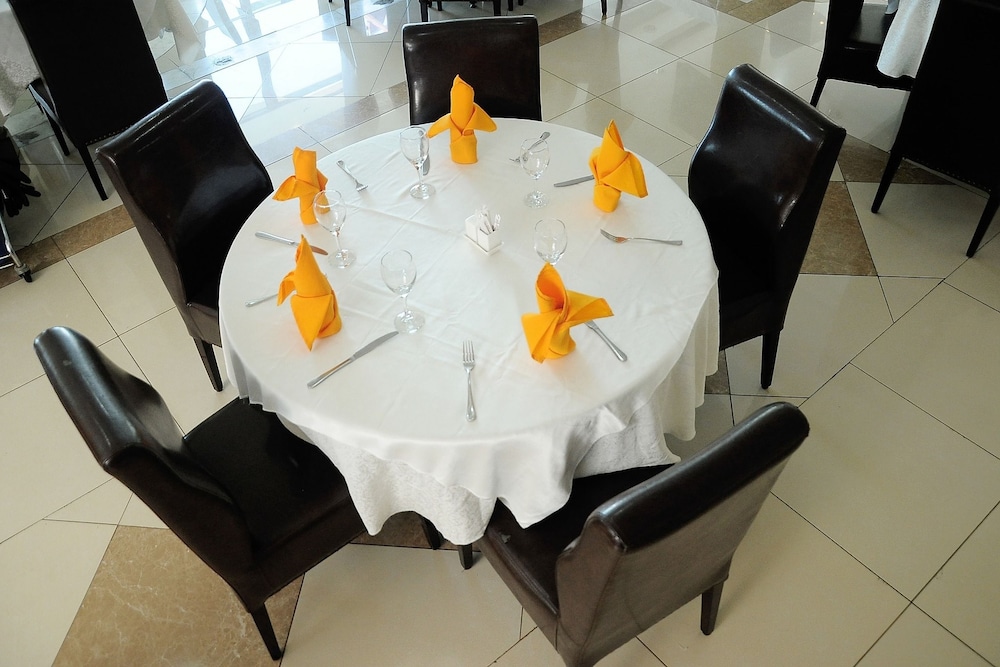 Zola International Hotel 34/50