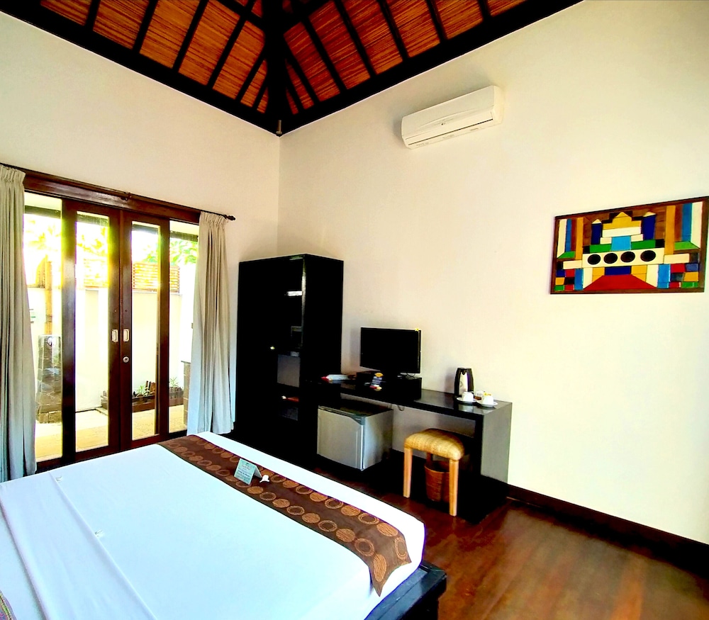 The Trawangan Resort 26/77