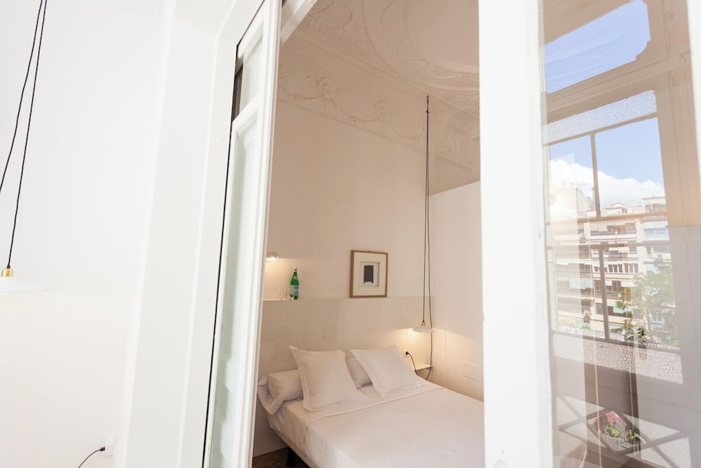 Argo Hostal 12/31