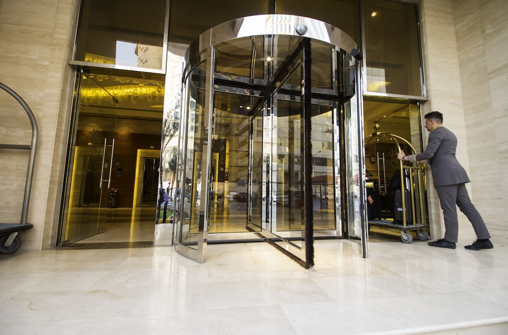 The Royal Riviera Hotel Doha 31/50