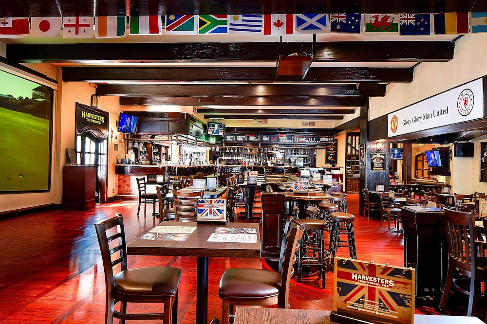 restaurant cafeteria