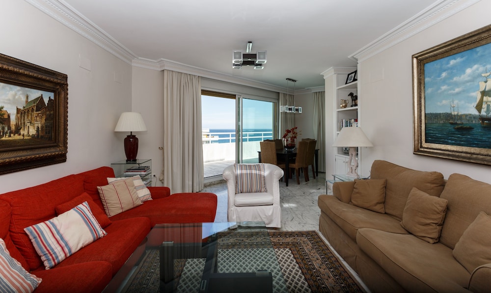 Coral Beach Aparthotel 53/77