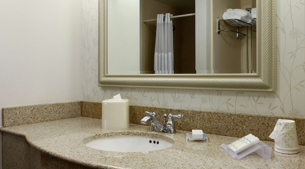 Hilton Garden Inn Secaucus Meadowlands 26/62