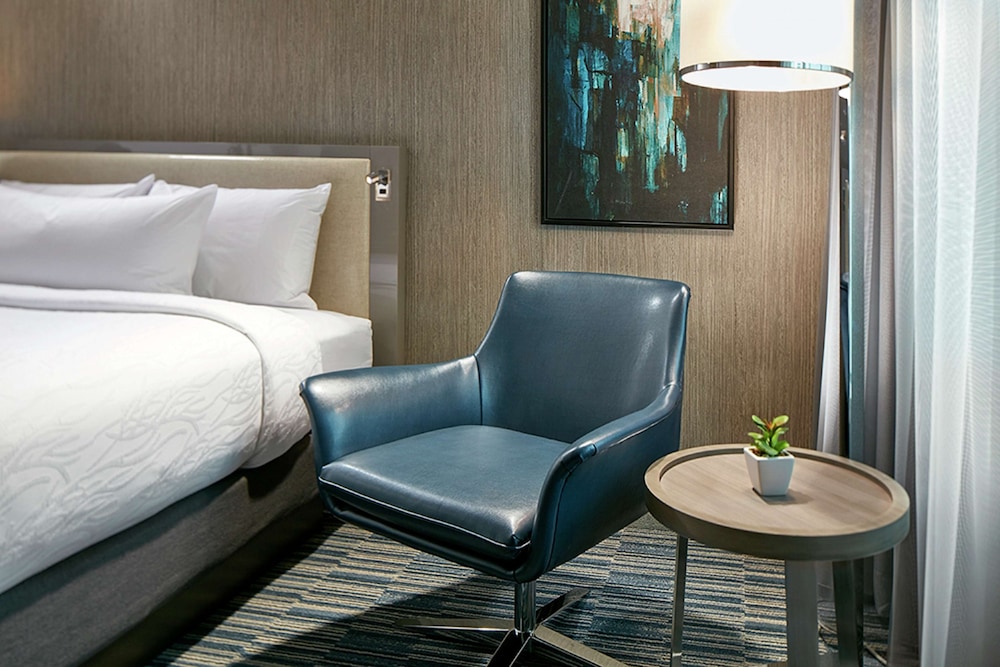 Hilton Garden Inn San Diego Downtown Bayside 25/74