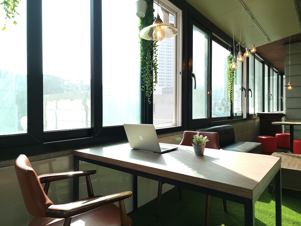 OYO Hostel Myeongdong 5 35/50