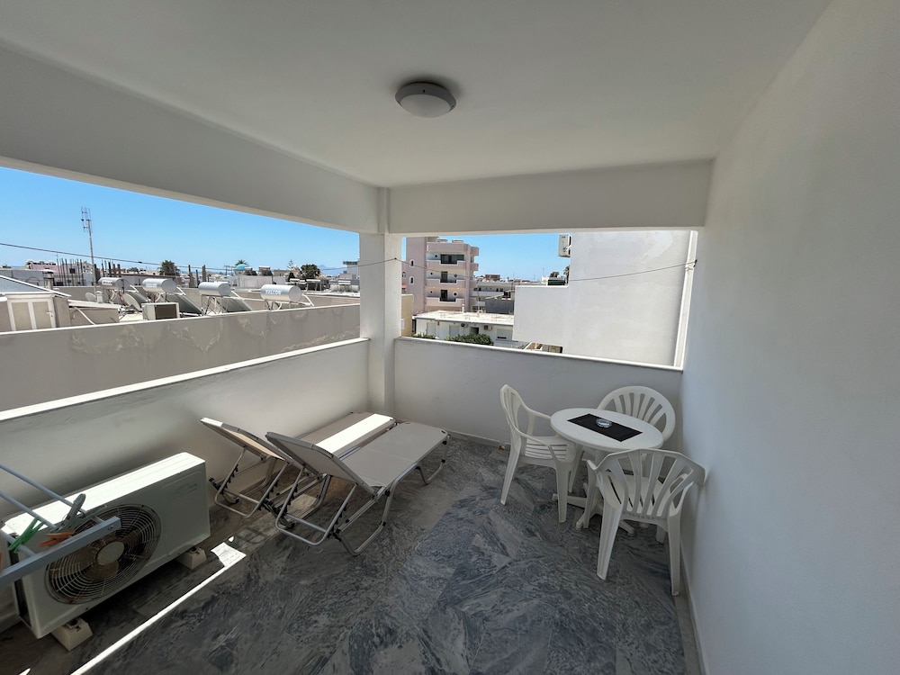 Kaloxenia Apartments 24/50