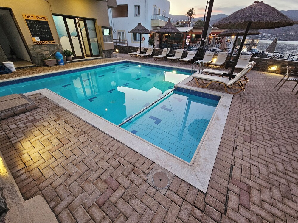 Elounda Sunrise Apartments and Studios 23/50