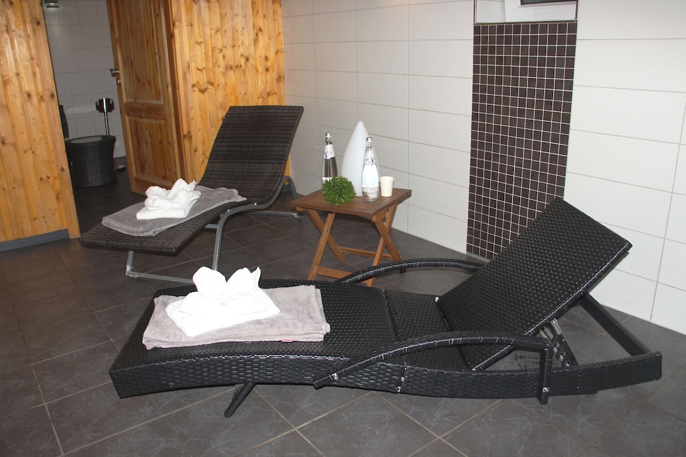 REGIOHOTEL Schanzenhaus Wernigerode 53/63