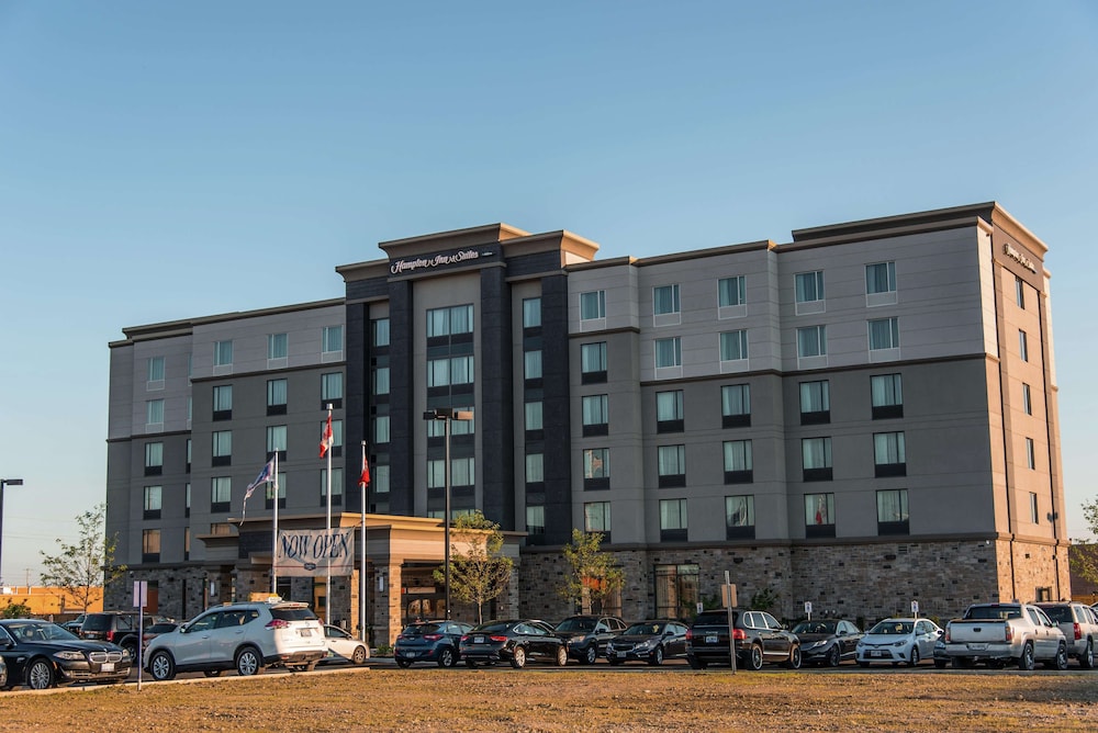 HAMPTON INN SUITES BY HILTON BOLTON ON CANADA in BOLTON - ONTARIO