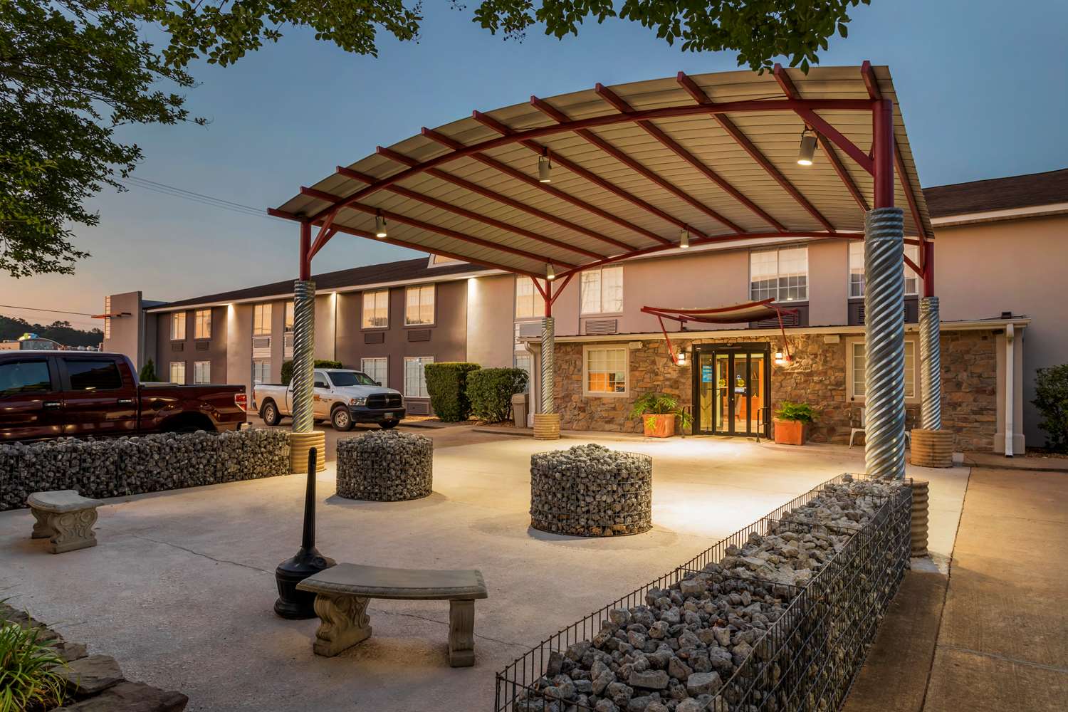 BEST WESTERN NATCHITOCHES INN 7/27