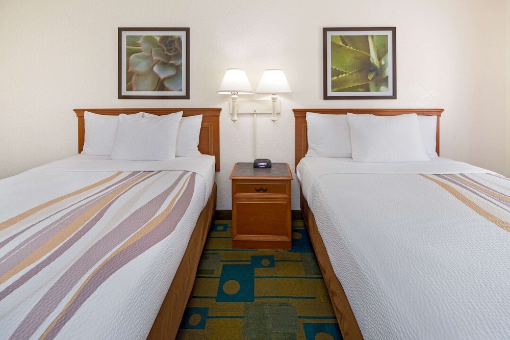 La Quinta Inn San Diego Miramar 11/37