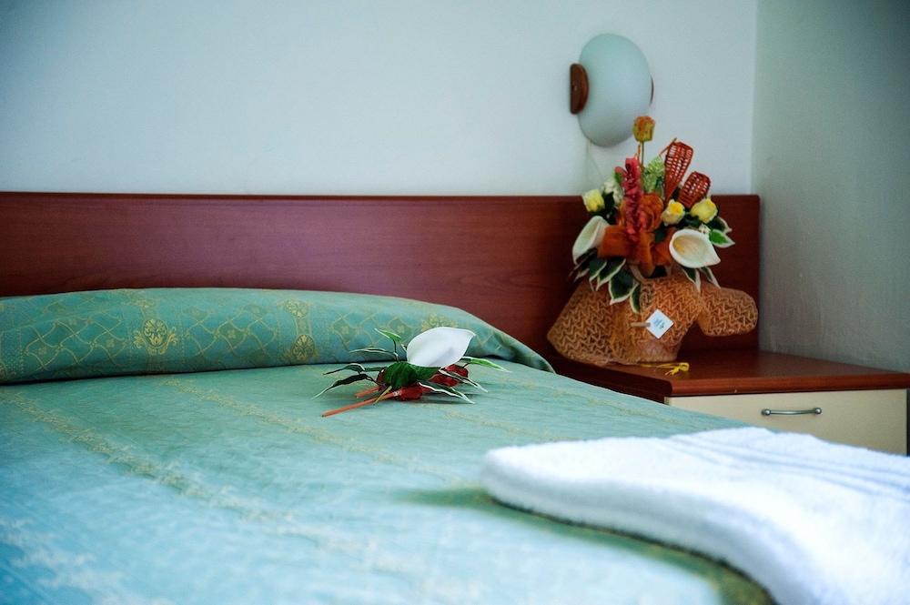 Hotel Calabria 16/50