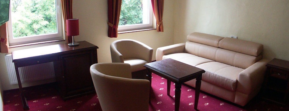 Hotel Medaillon 28/41
