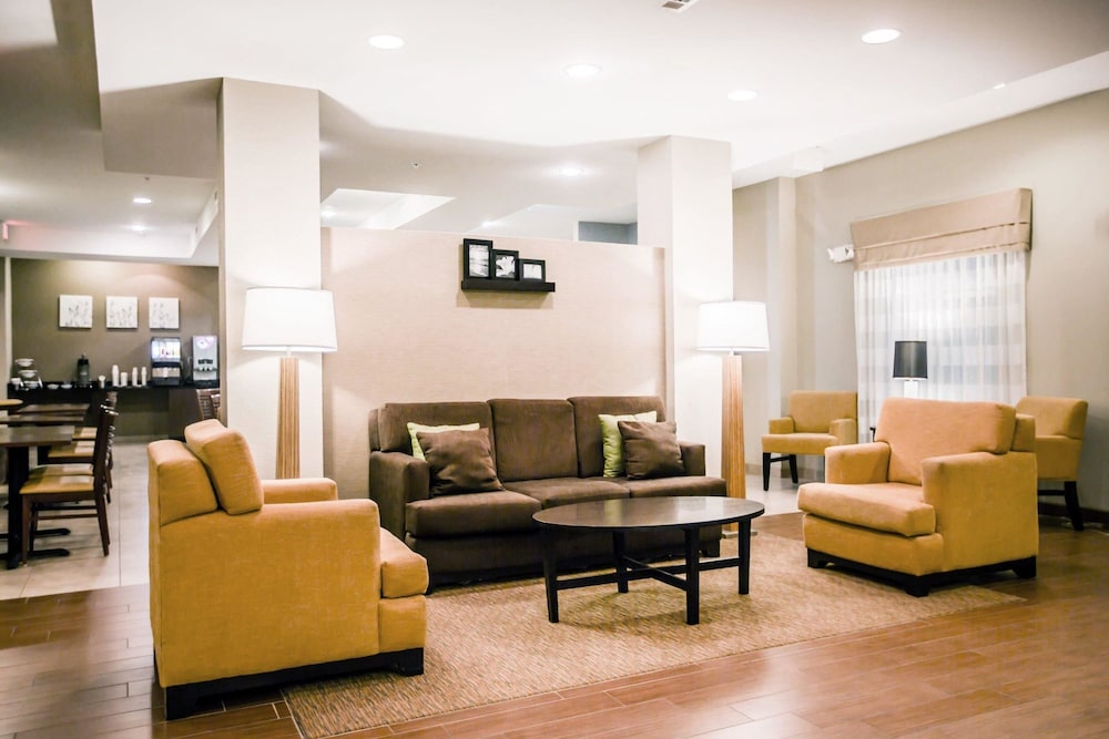 Sleep Inn & Suites Marion - Military Institute 25/43