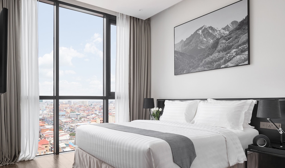 Lyve Inc Hotel And Residence 14/70