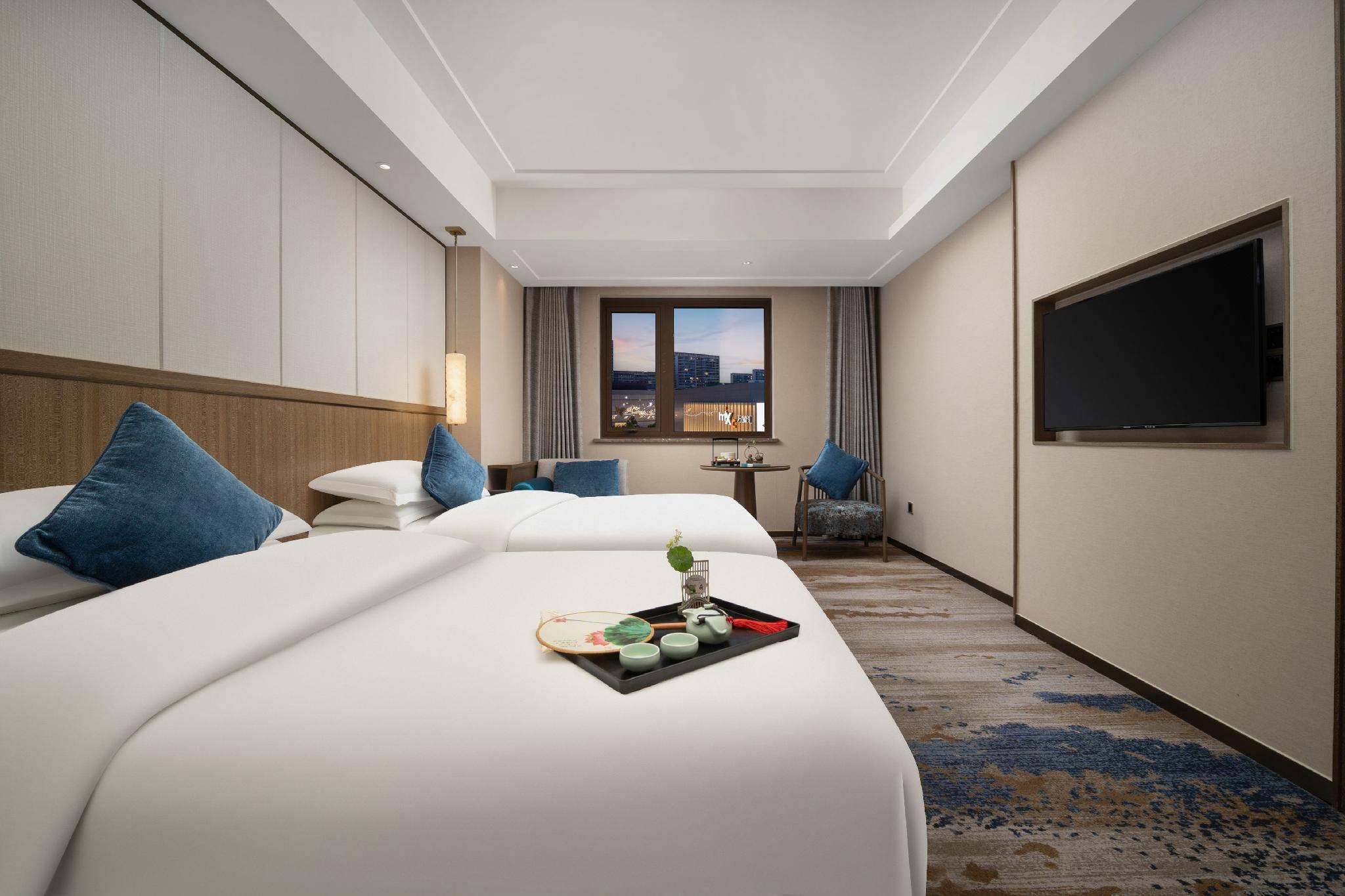 Oriental Hotel Tong Xiang 15/18