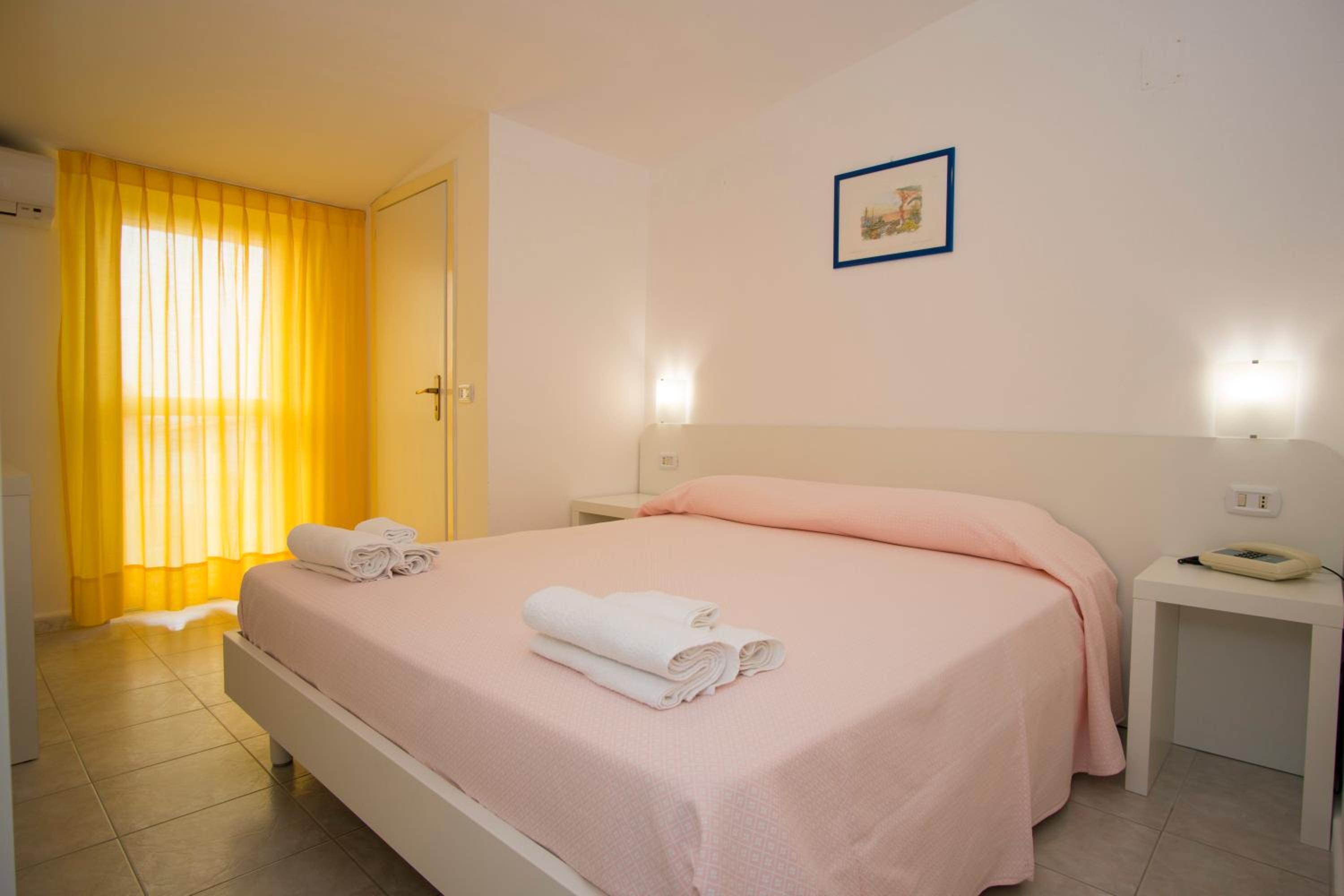 غرفة بسرير مزدوج، Albergo Delfino 2/10