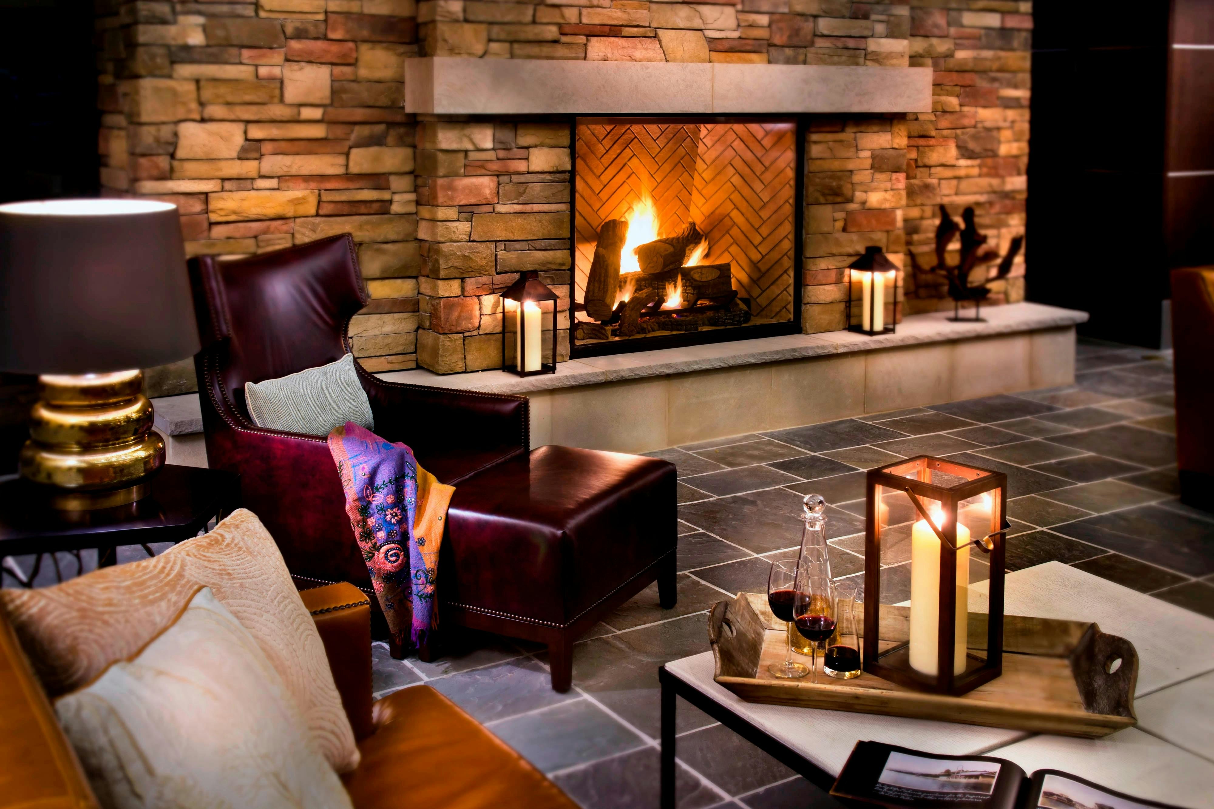Trumbull Marriott Shelton 15/26