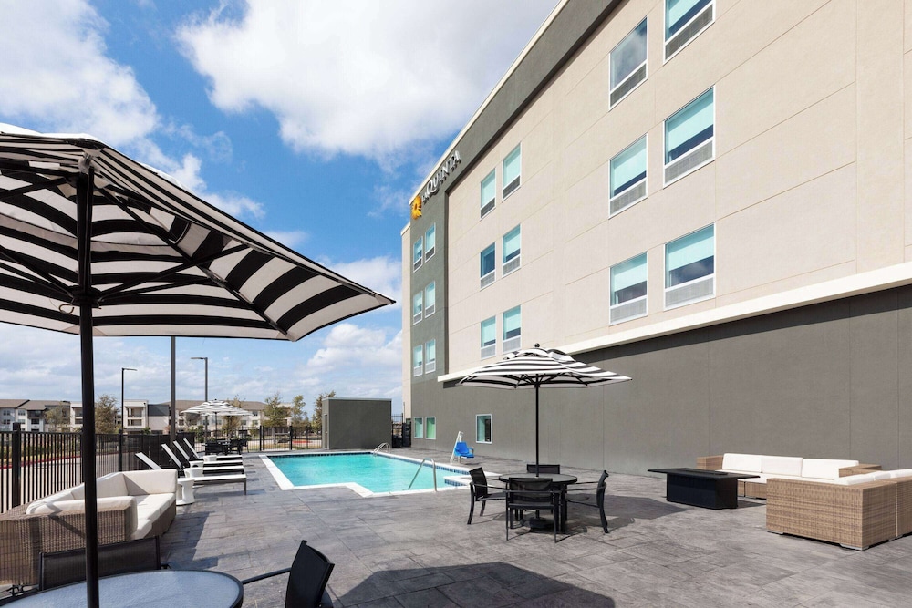 La Quinta Inn & Suites by Wyndham Austin Parmer Tech Ridge 22/24