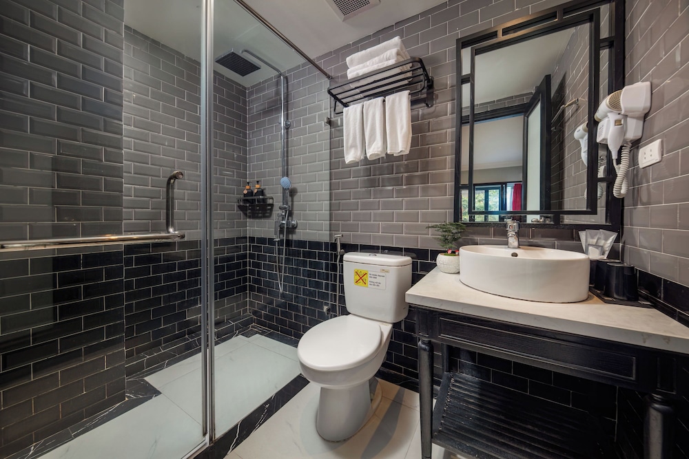 Hanoi Ancient Paradise Hotel (ex Hanoi Old Town Hotel) 59/60