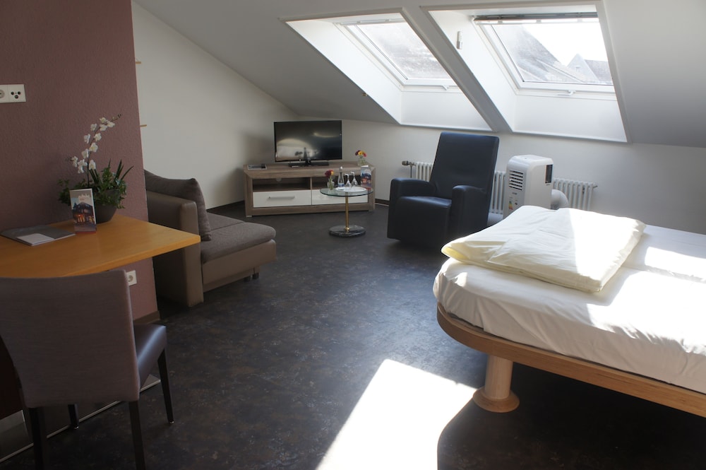 Stadthotel Engel 30/50