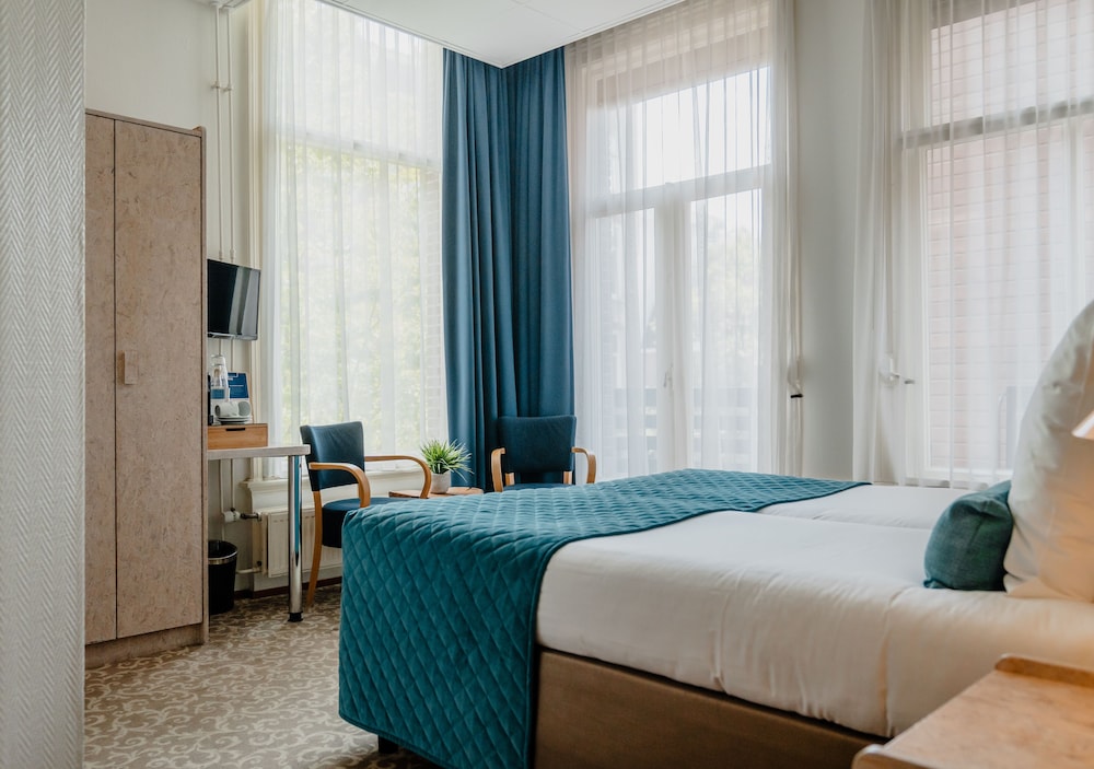 STANDARD, TWIN BEDS