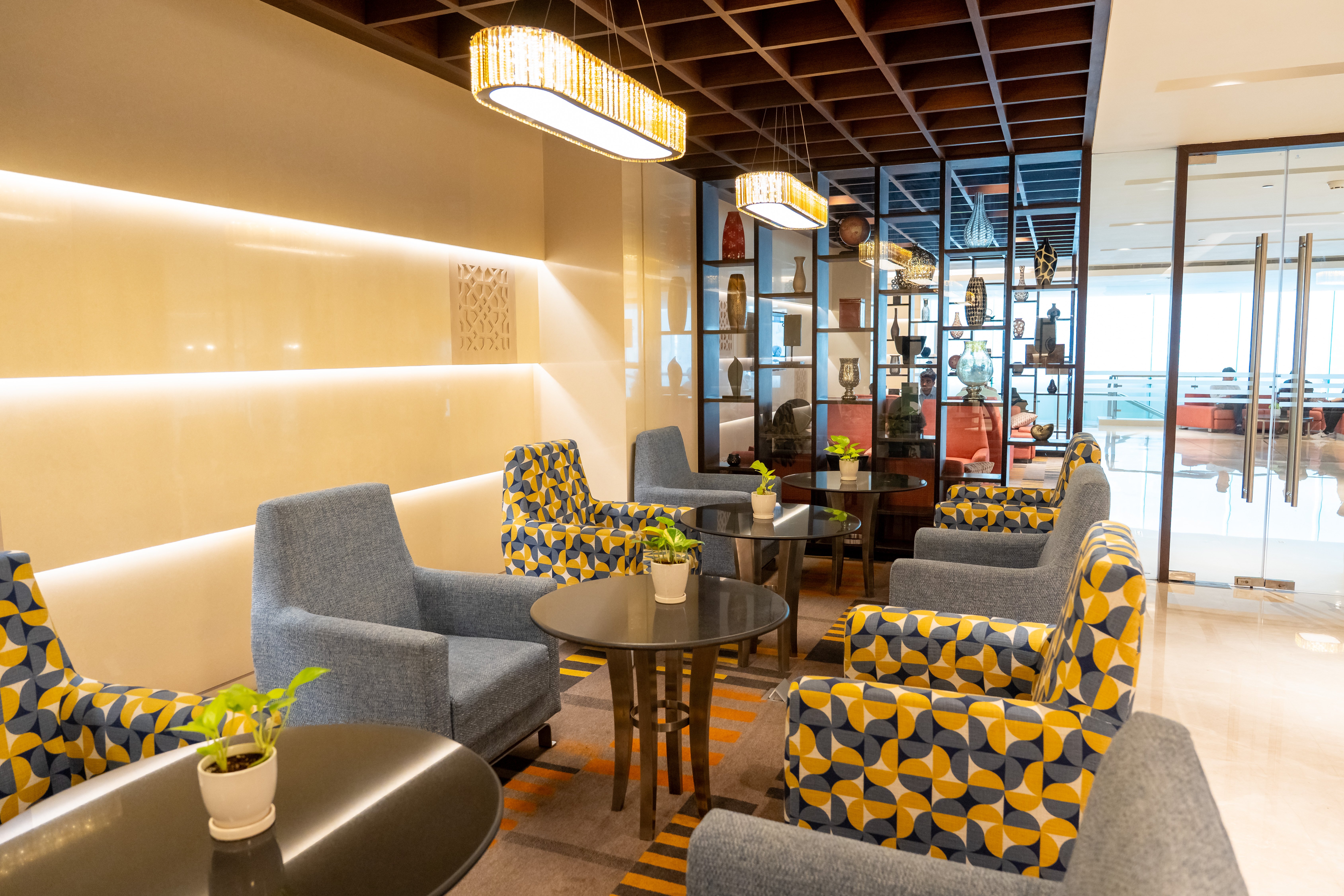 HOLIDAY INN MUMBAI INTERNATIONAL AIRPORT 35/72