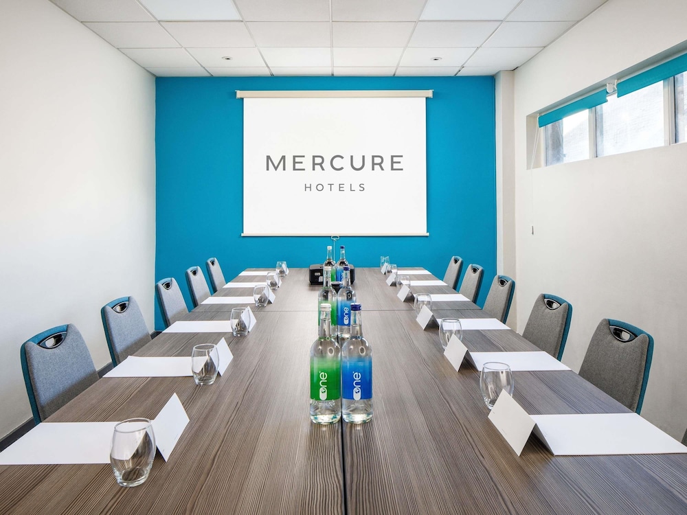 Mercure Bedford Centre Hotel 42/50