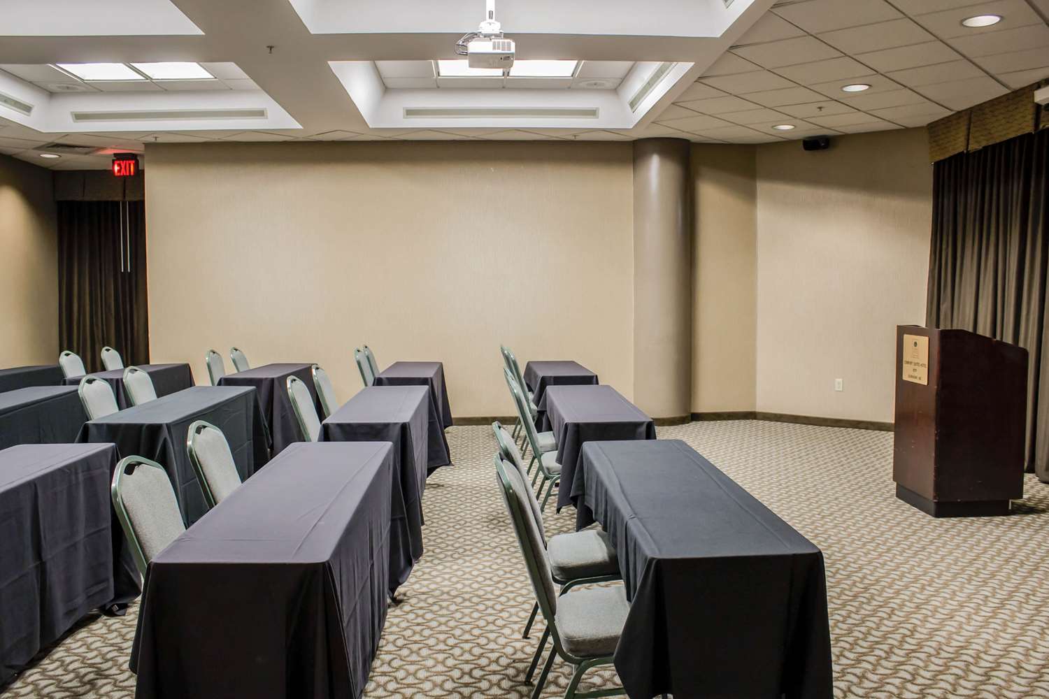 Fairfield by Marriott Inn & Suites Durham 10/12