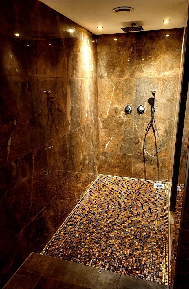 Arthotel ANA GOLD 31/50