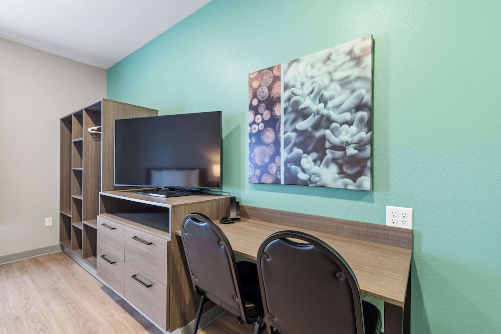 ECHO Suites Extended Stay by Wyndham Dallas Plano/Richardson 44/62
