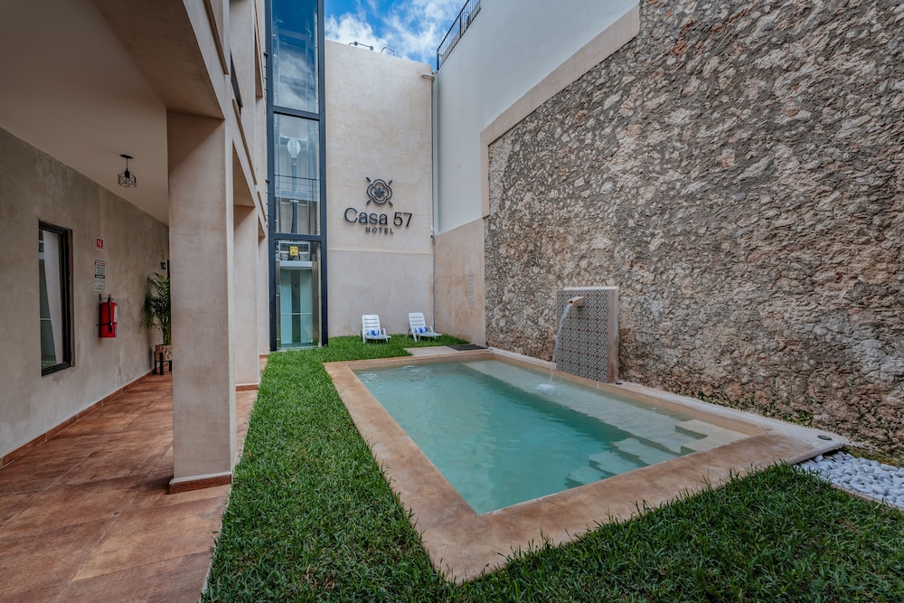 Hotel Casa 57 33/37