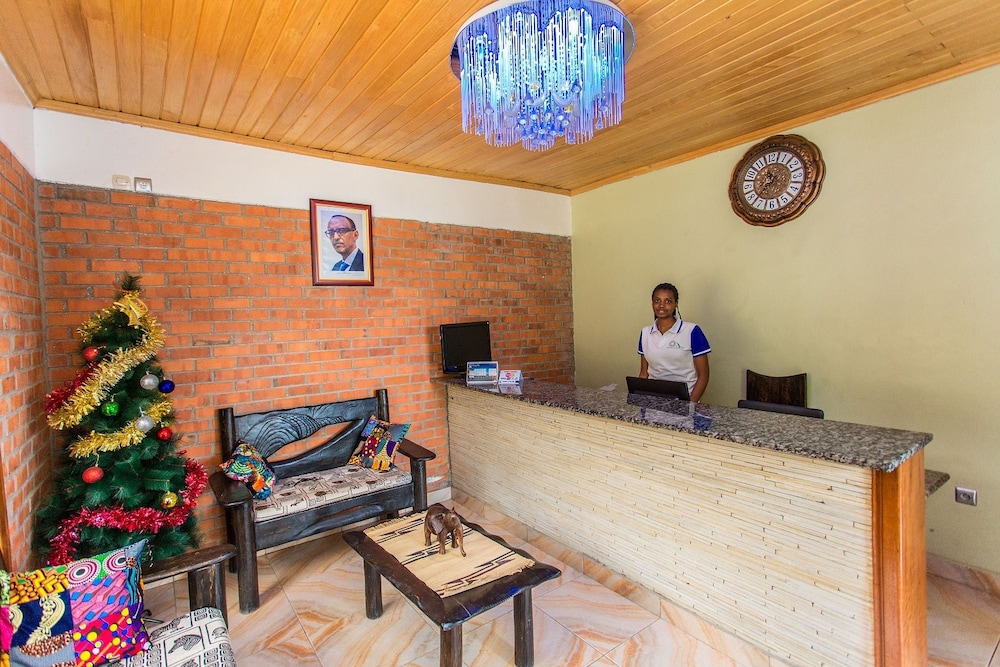 Nirvana Heights Hotel 6/54