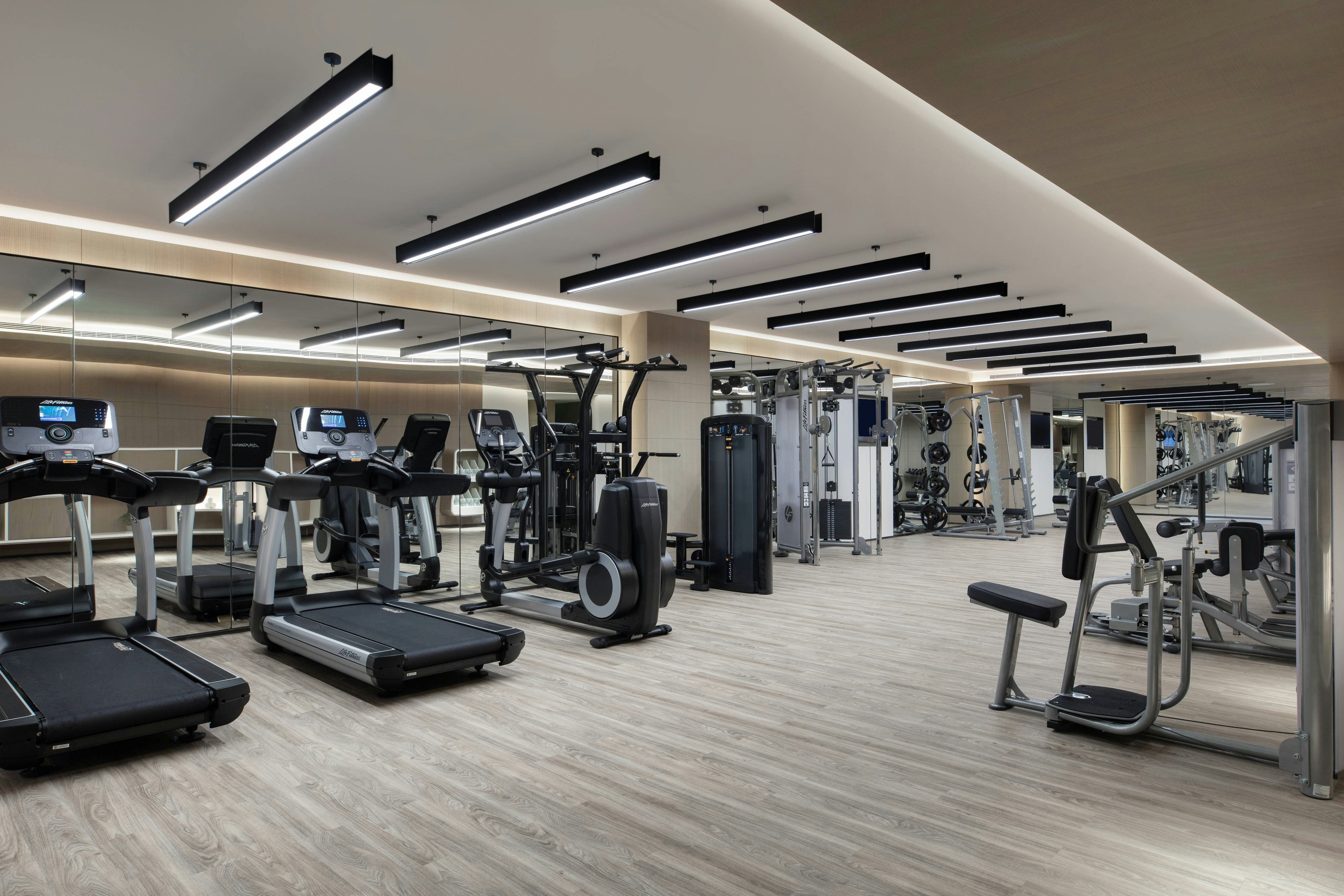 Courtyard by Marriott Shenzhen Northwest 15/43