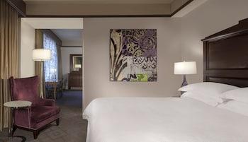 Pure, Signature, Wellness
