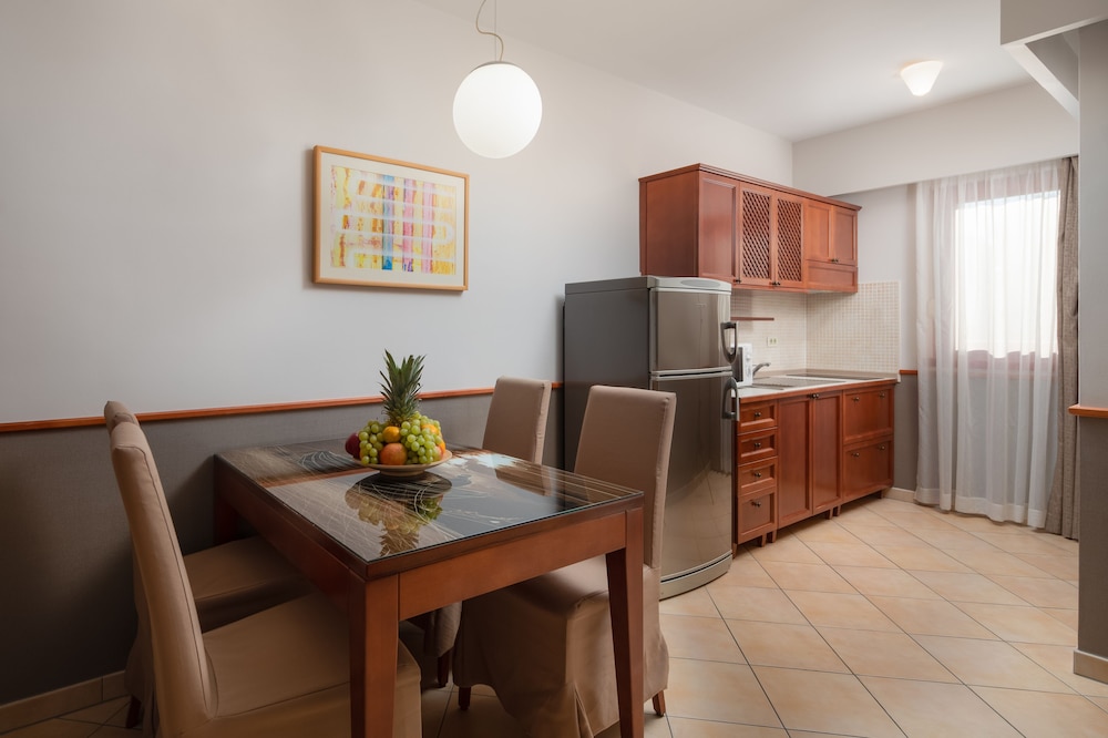 APARTHOTEL TAMARIS 59/74