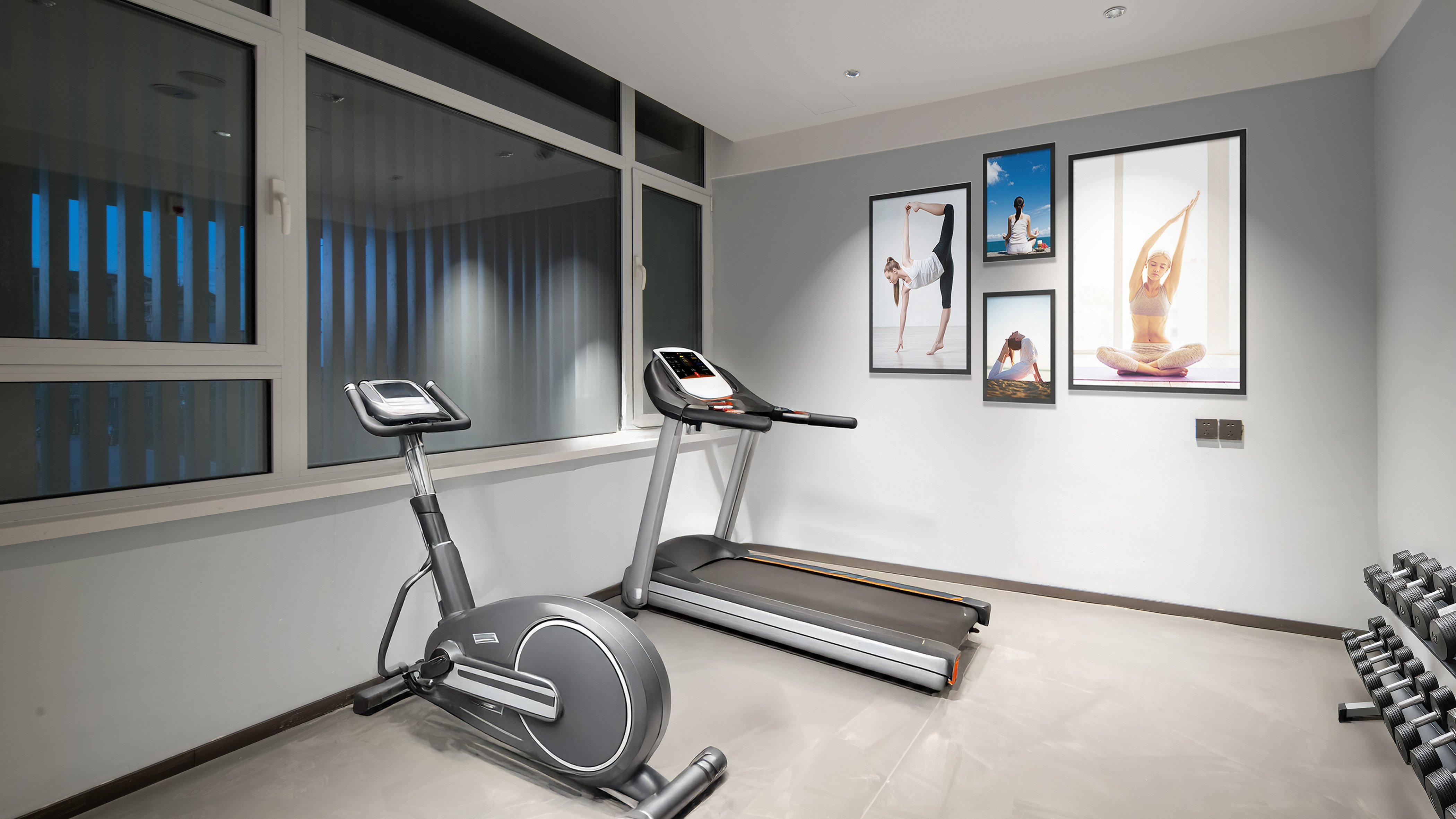 Holiday Inn Express Qingdao Hongdao Station 12/20