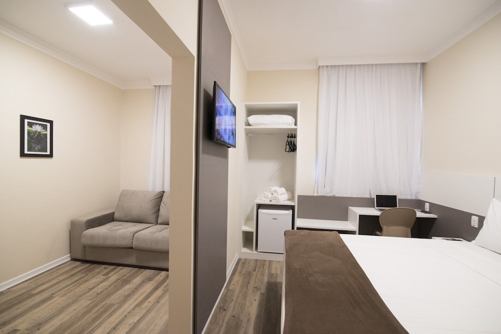 Hotel H2 Congonhas 40/62