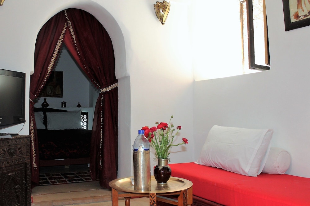 Riad Al Amine 21/30