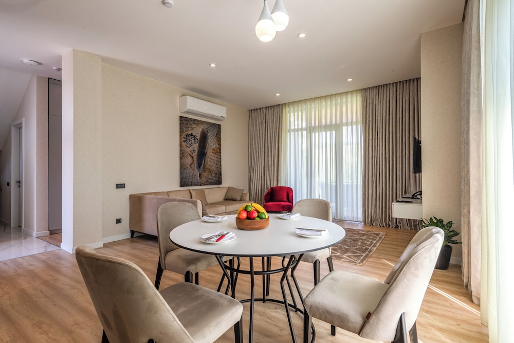 Shabran Wellbeing Resort 64/74