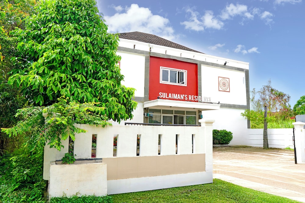 Hotel O near Transmart Padang (formerly Sulaiman Residence) 57/62